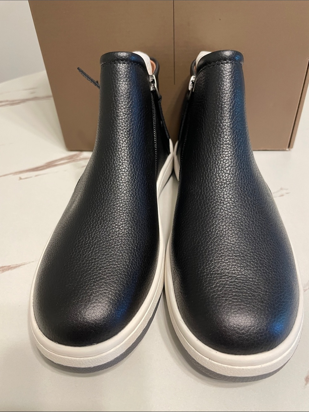 PAOLO Glen Women Black Leather Ankle Boots For  Fall and Winter New in Box Sz 6M
